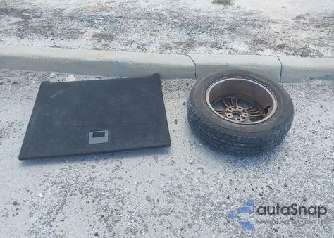 2015 Chevrolet Equinox 1Lt z USA, uszkodzony, nr VIN 2GNALBEK6F6207047